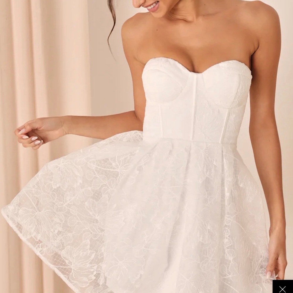 Lulu's Strapless Mini White Floral Dress